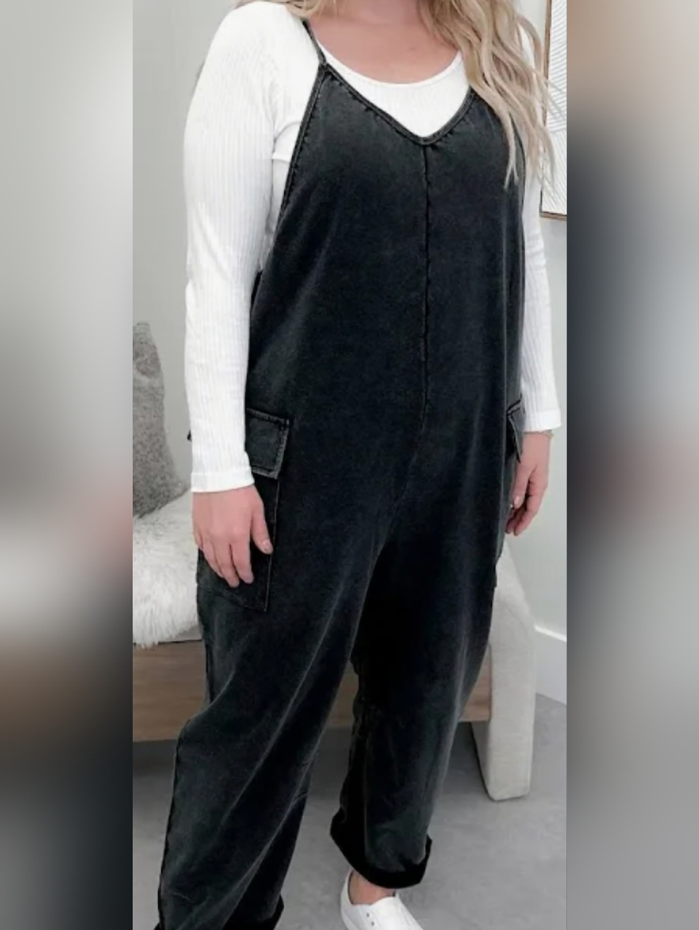 Oddi Ash Black Jumpsuit - Picture 4 of 4